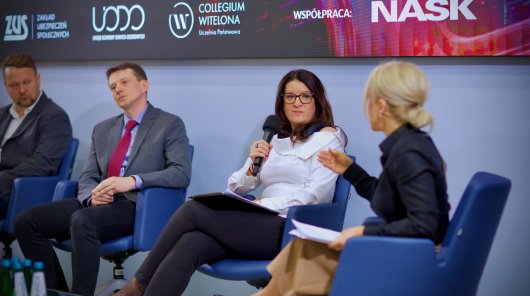 Zdjęcie uczestników panelu podczas seminarium ZUS i UODO w Legnicy 