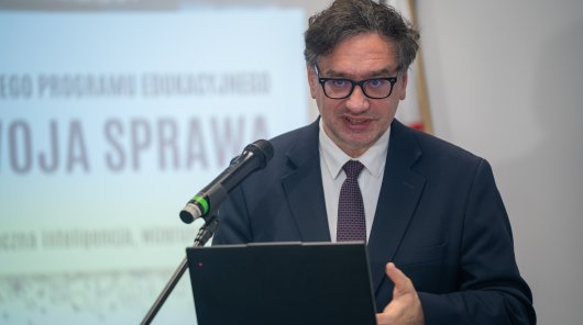 zdjęcie z konferencji „Uczeń, dane osobowe, technologia. Jak budować bezpieczną i odporną cyfrowo szkołę?,” która odbyła się 27 i 28 października 2026 r.