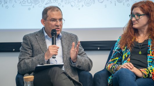 zdjęcie z konferencji „Uczeń, dane osobowe, technologia. Jak budować bezpieczną i odporną cyfrowo szkołę?,” która odbyła się 27 i 28 października 2026 r.