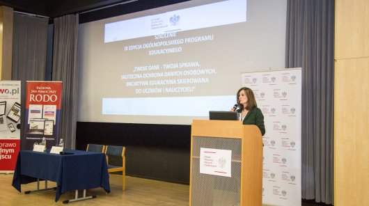 Dr Edyta Bielak-Jomaa, Prezes UODO przemawia podczas inauguracji IX edycji programu "Twoje dane - Twoja sprawa" 
